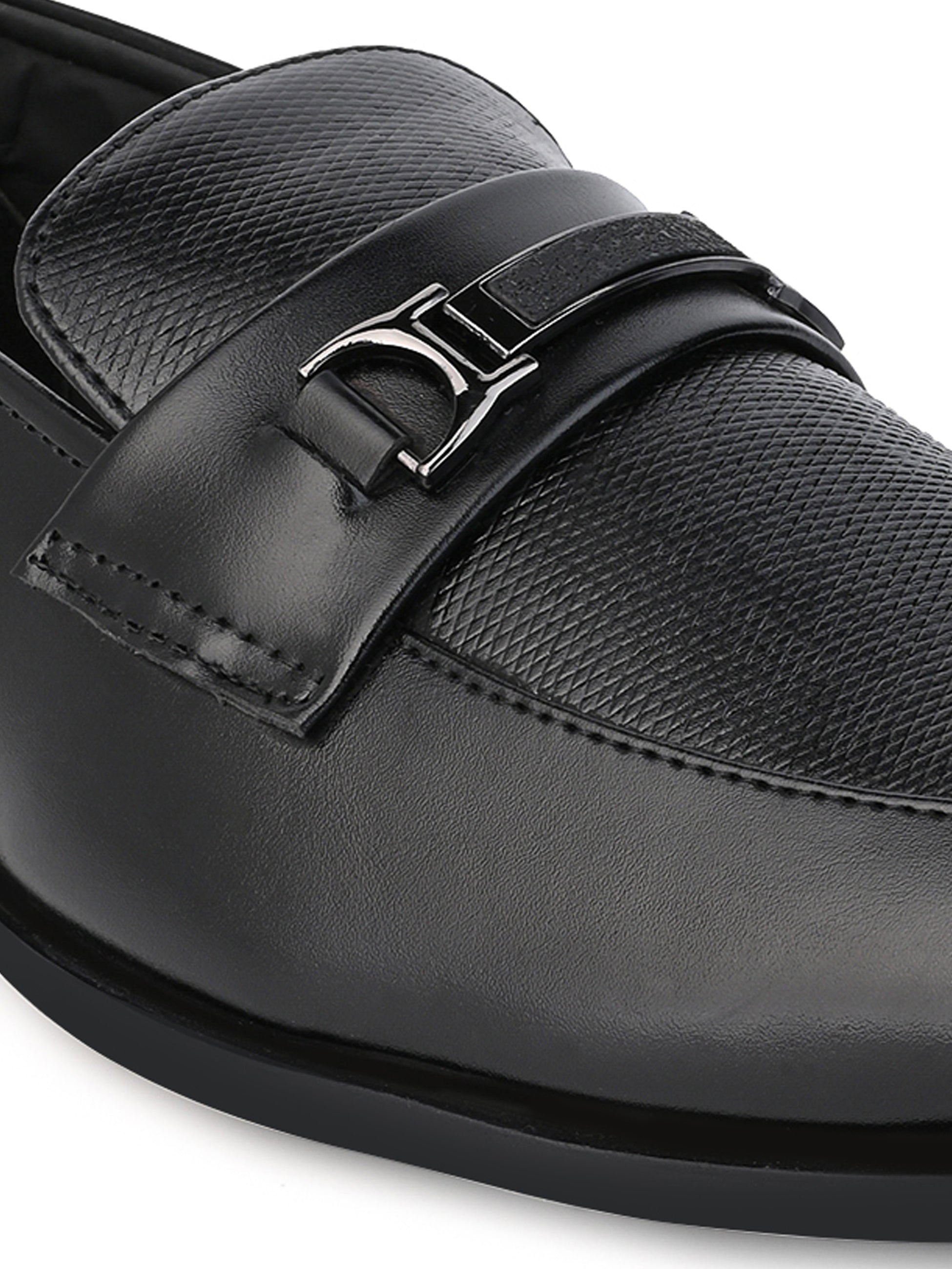 Hydes N Hues Men Black Round Toe Slip-Ons