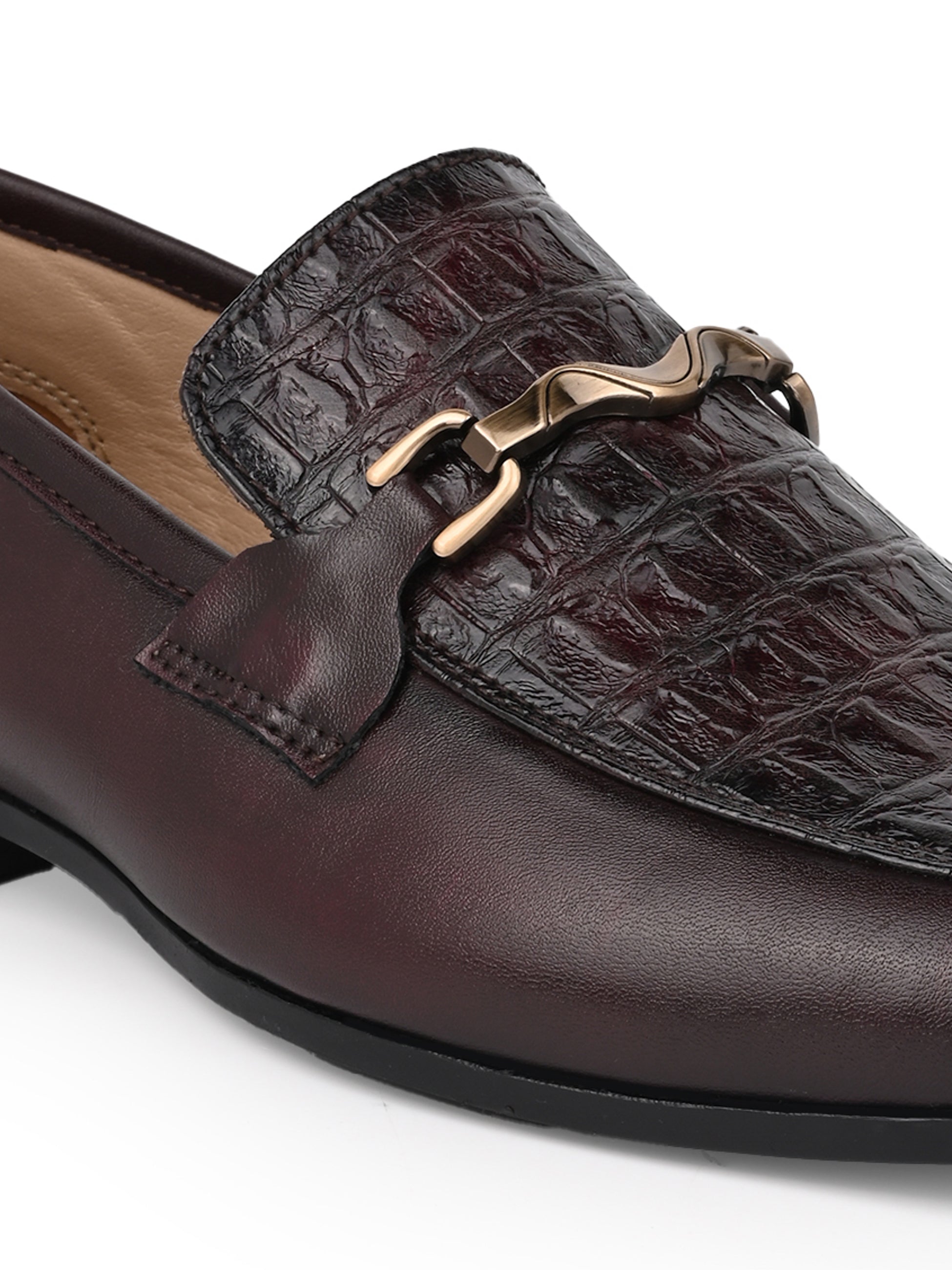 Hydes N Hues Men Brown Textured Loafers