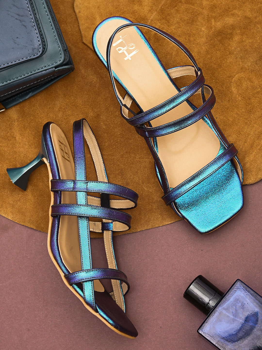 Hydes N Hues Blue Kitten Heel Sandal For Women