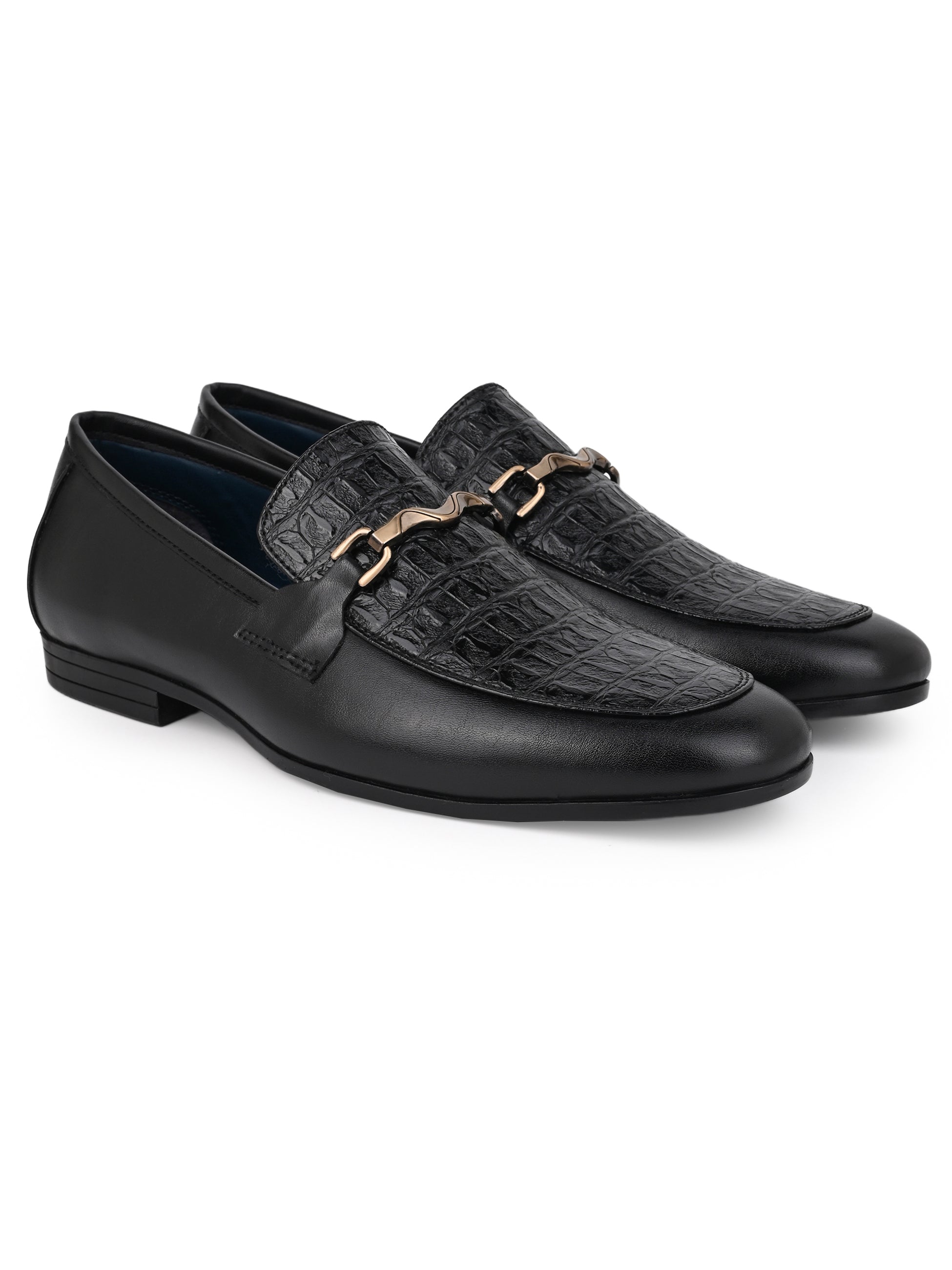 Hydes N Hues Men Black Textured Loafers