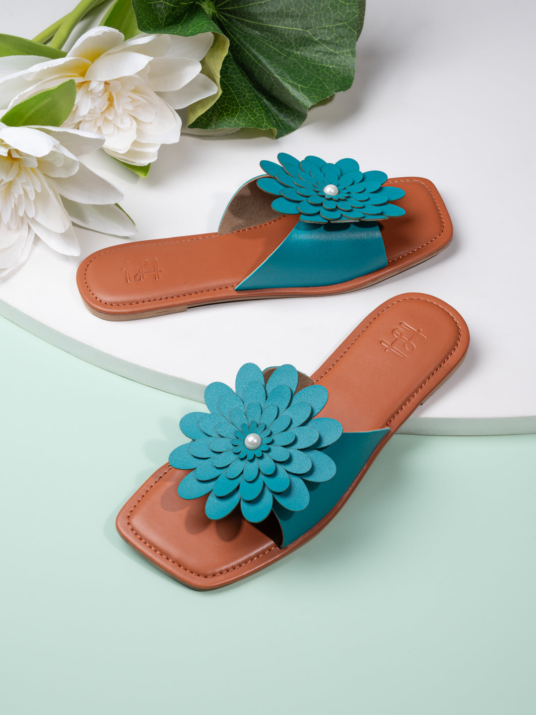 Hydes N Hues Women Teal Blue Flat Sandal