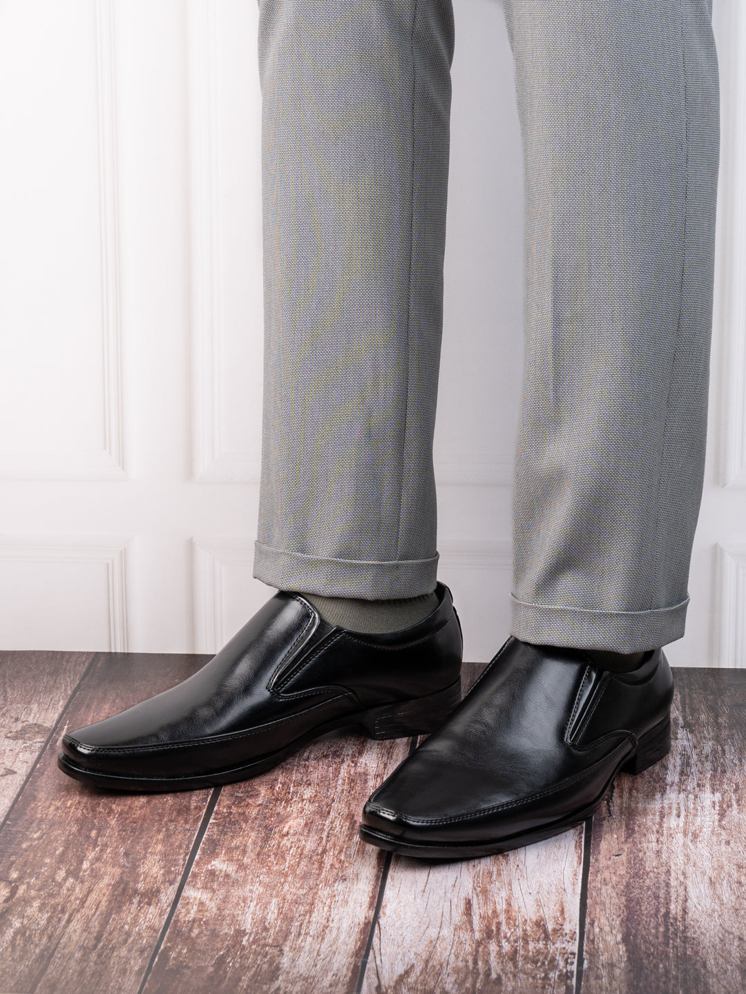 Hydes N Hues Men Black Comfort Formal Slip-Ons