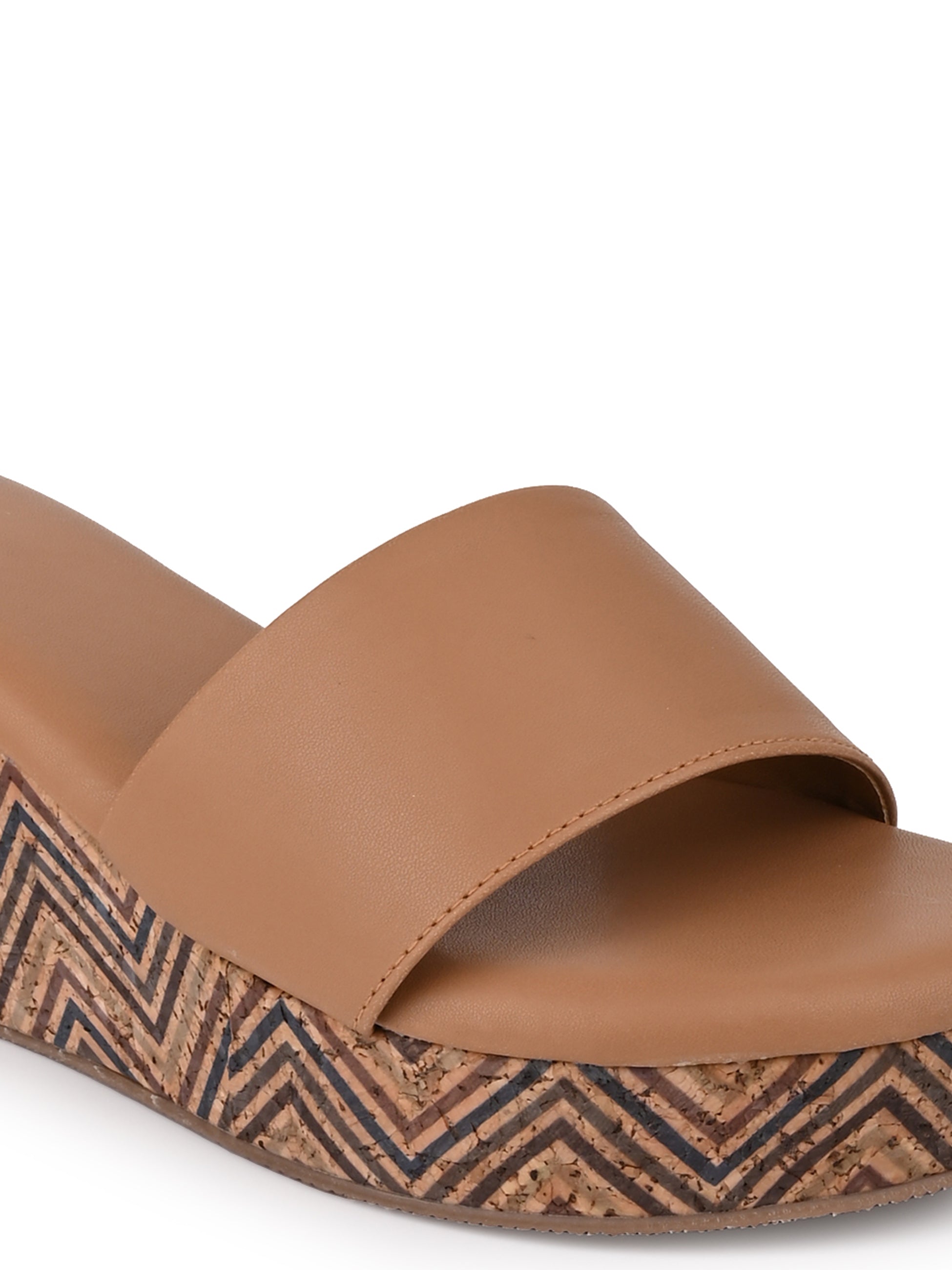 Hydes N Hues Tan Wedge Heels