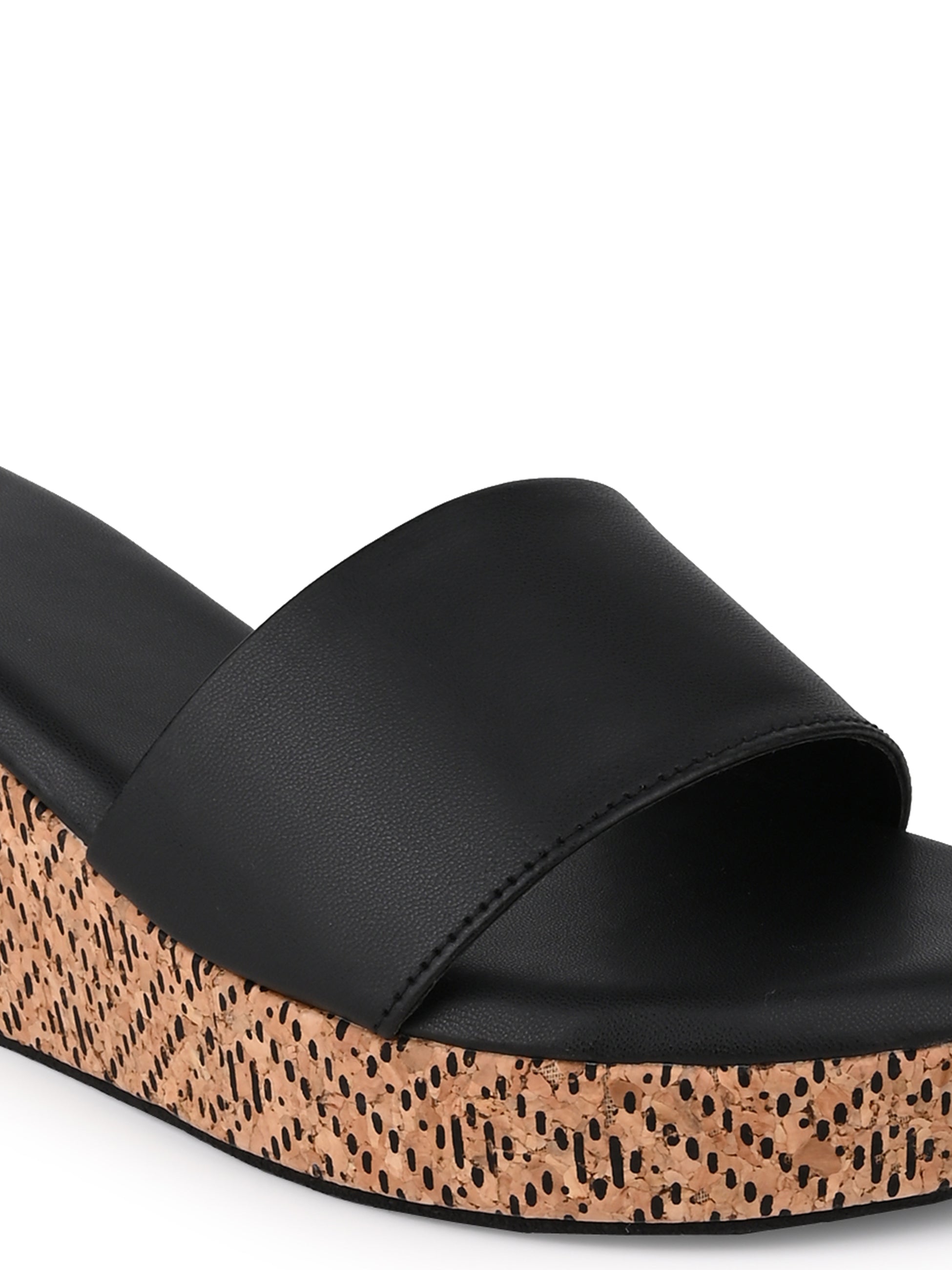 Hydes N Hues Black Wedge Heels