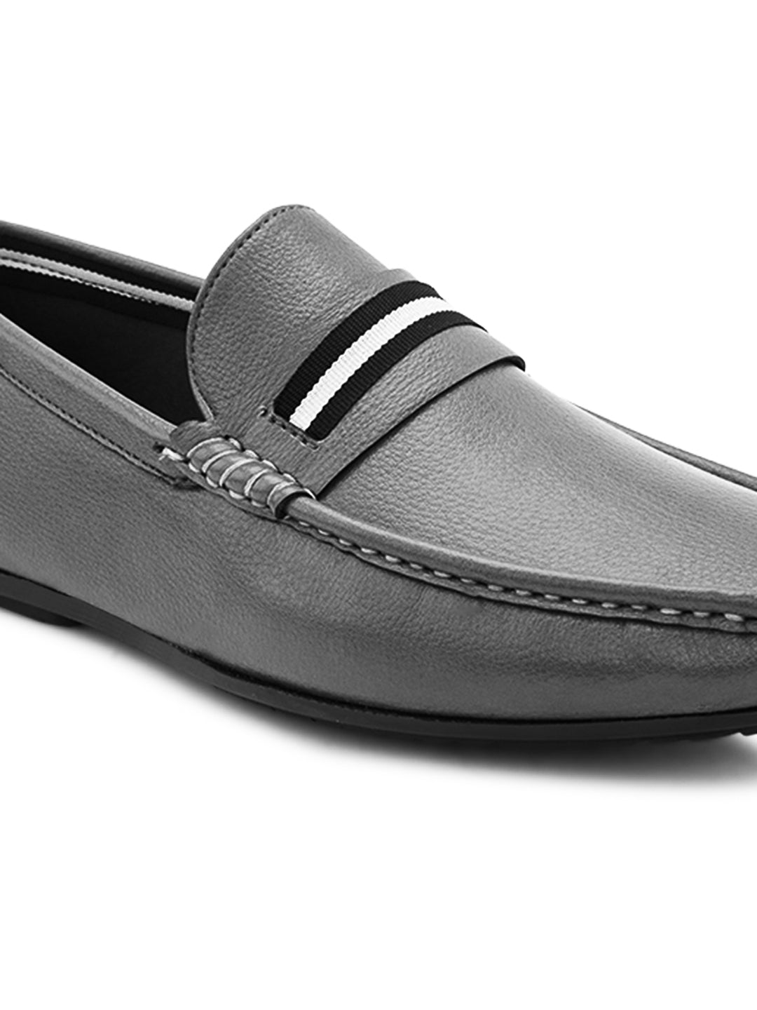 Hydes N Hues Men Grey Loafers