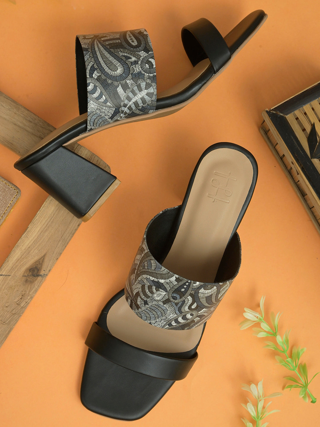 Hydes N Hues Paisely Printed Black & Grey Block Heel