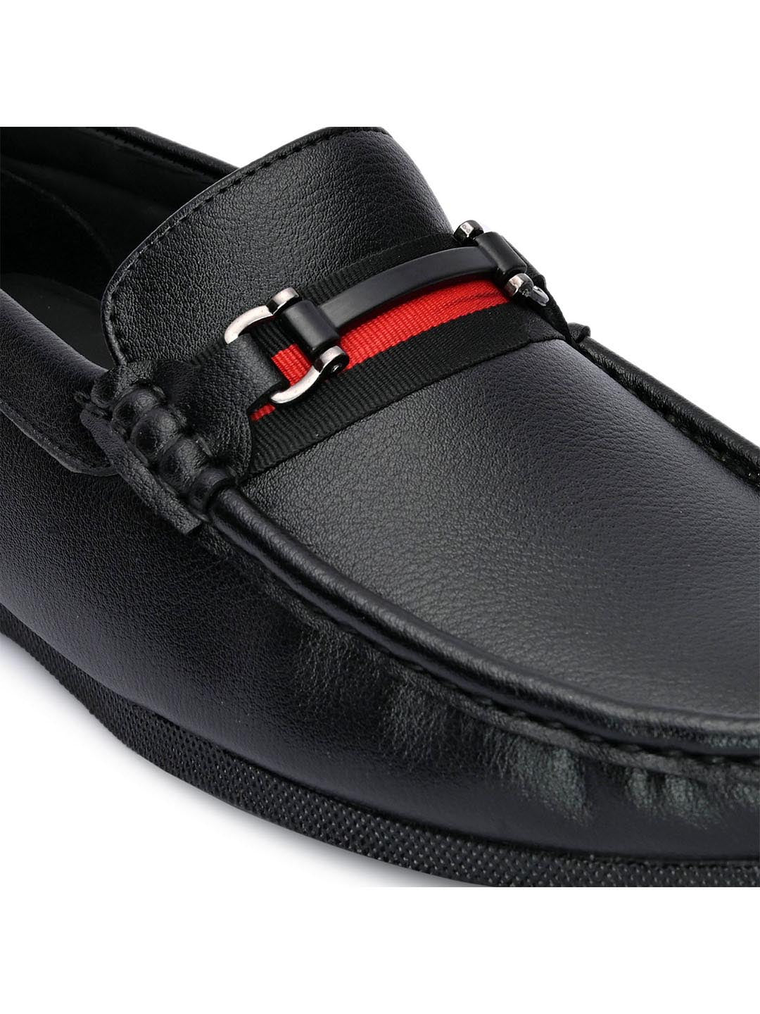 Hydes N Hues Men Black Loafers with Metal Buckle