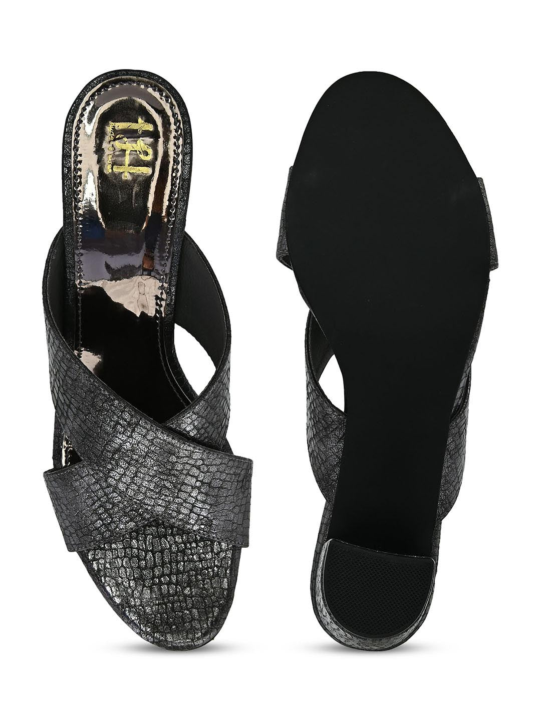 Hydes N Hues Black Textured Block Heels