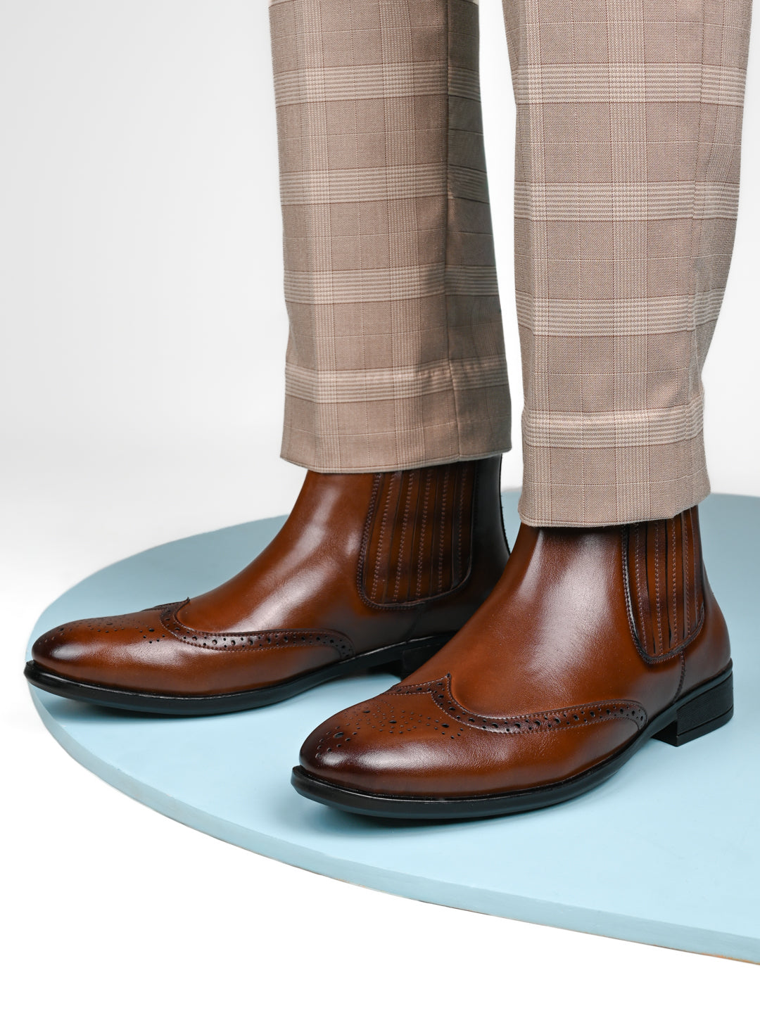 Hydes N Hues Men Tan Chelsea Boots