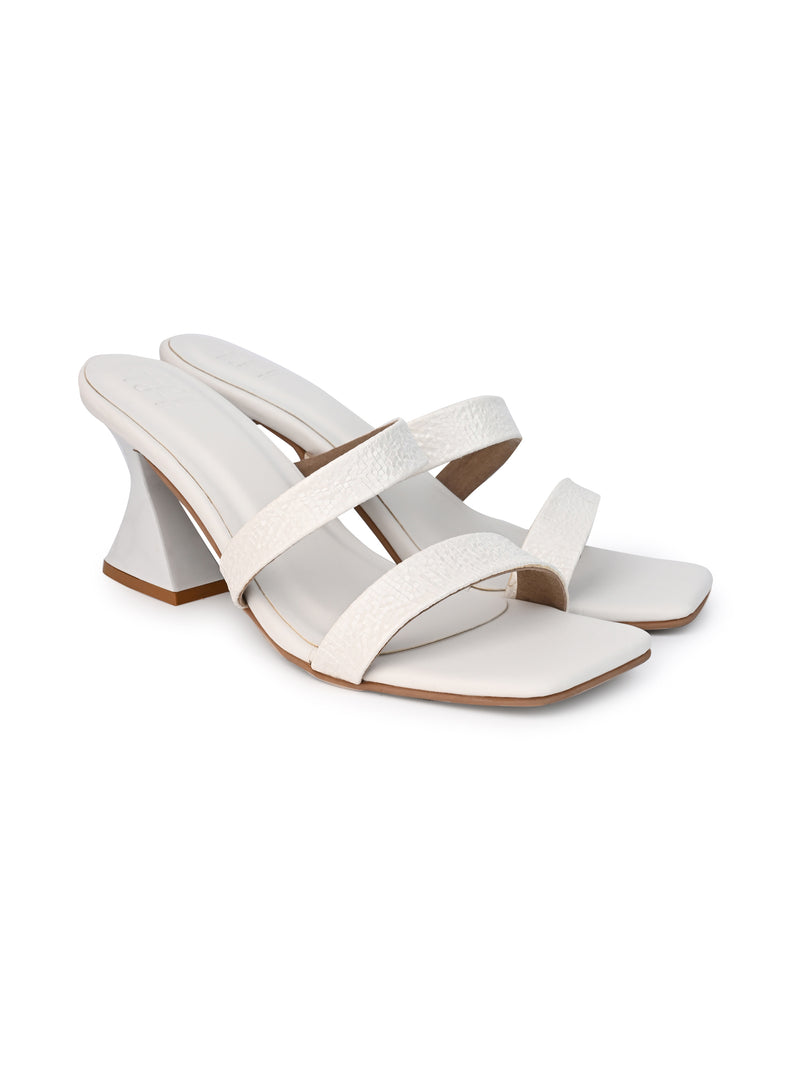 Hydes N Hues Women White Kitten Heels