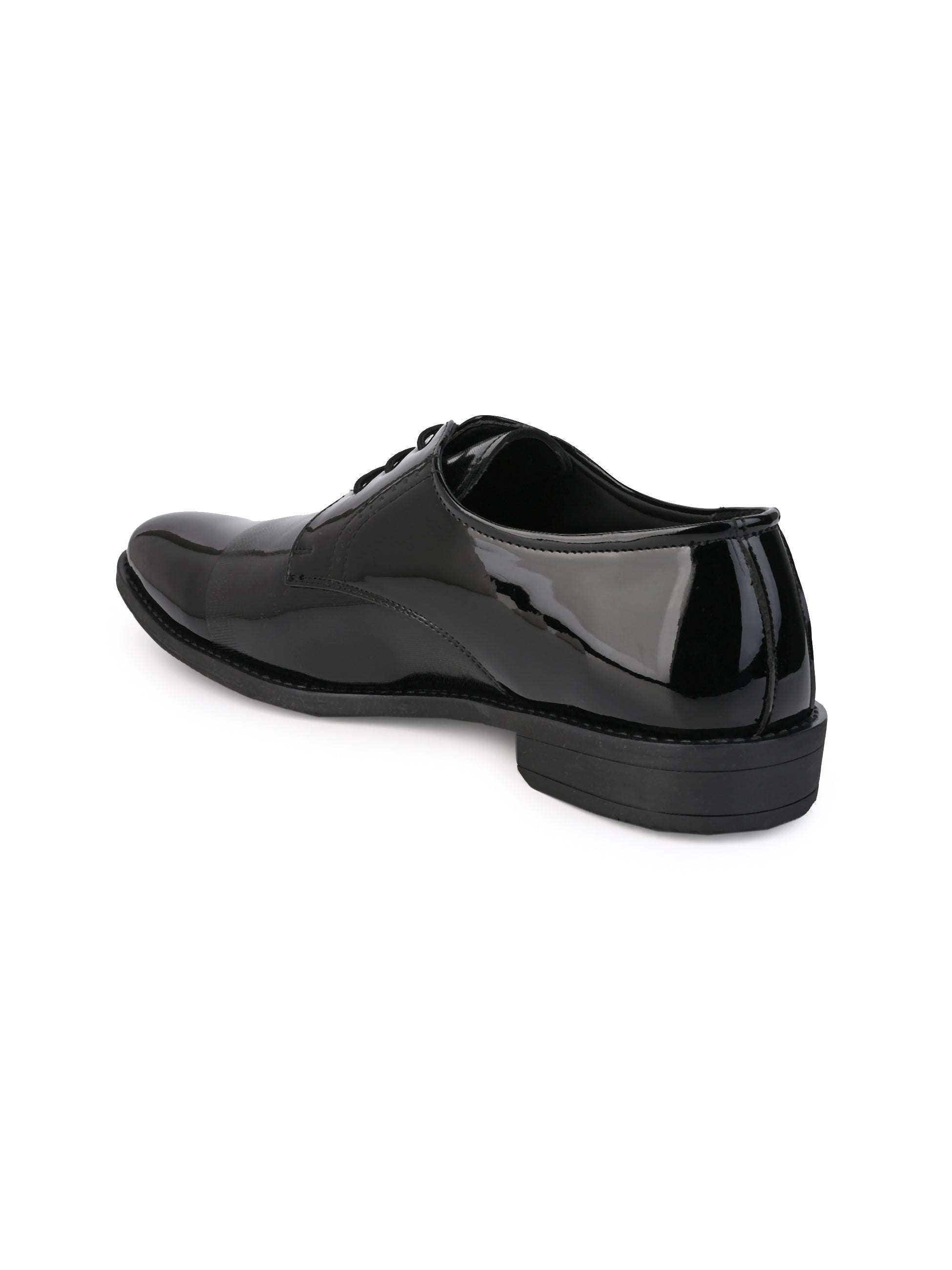 Hydes and Hues Men Round-Toe Derbys Black