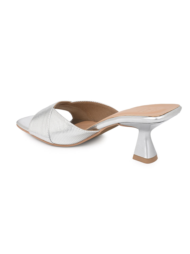 Hydes N Hues Silver Kitten Heel Sandal For Women