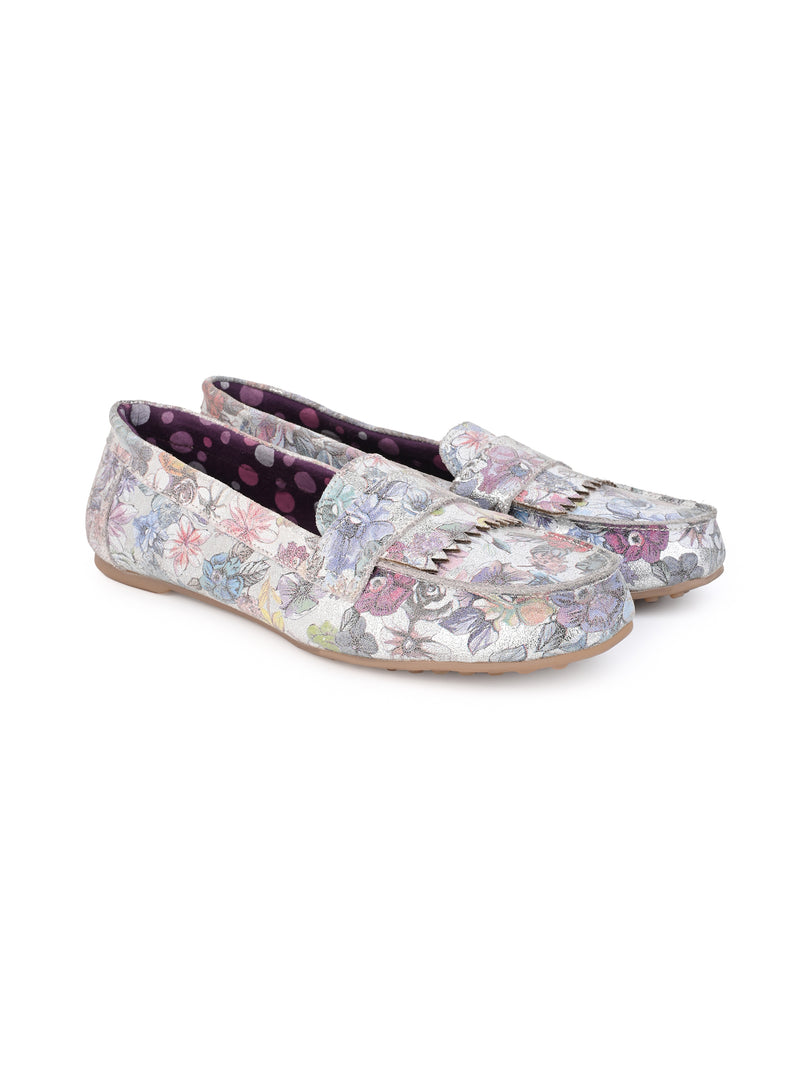 Hydes N Hues Silver Moccasins