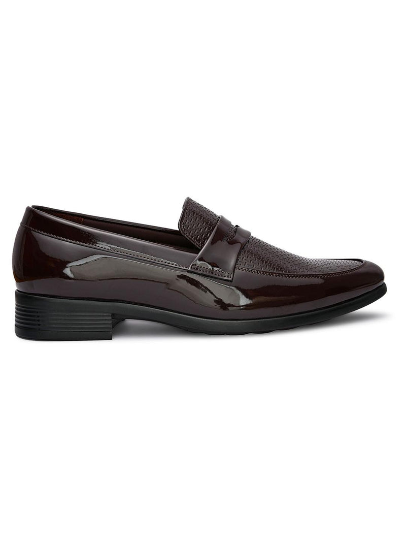 Hydes N Hues Men Brown Textured Formal Loafers