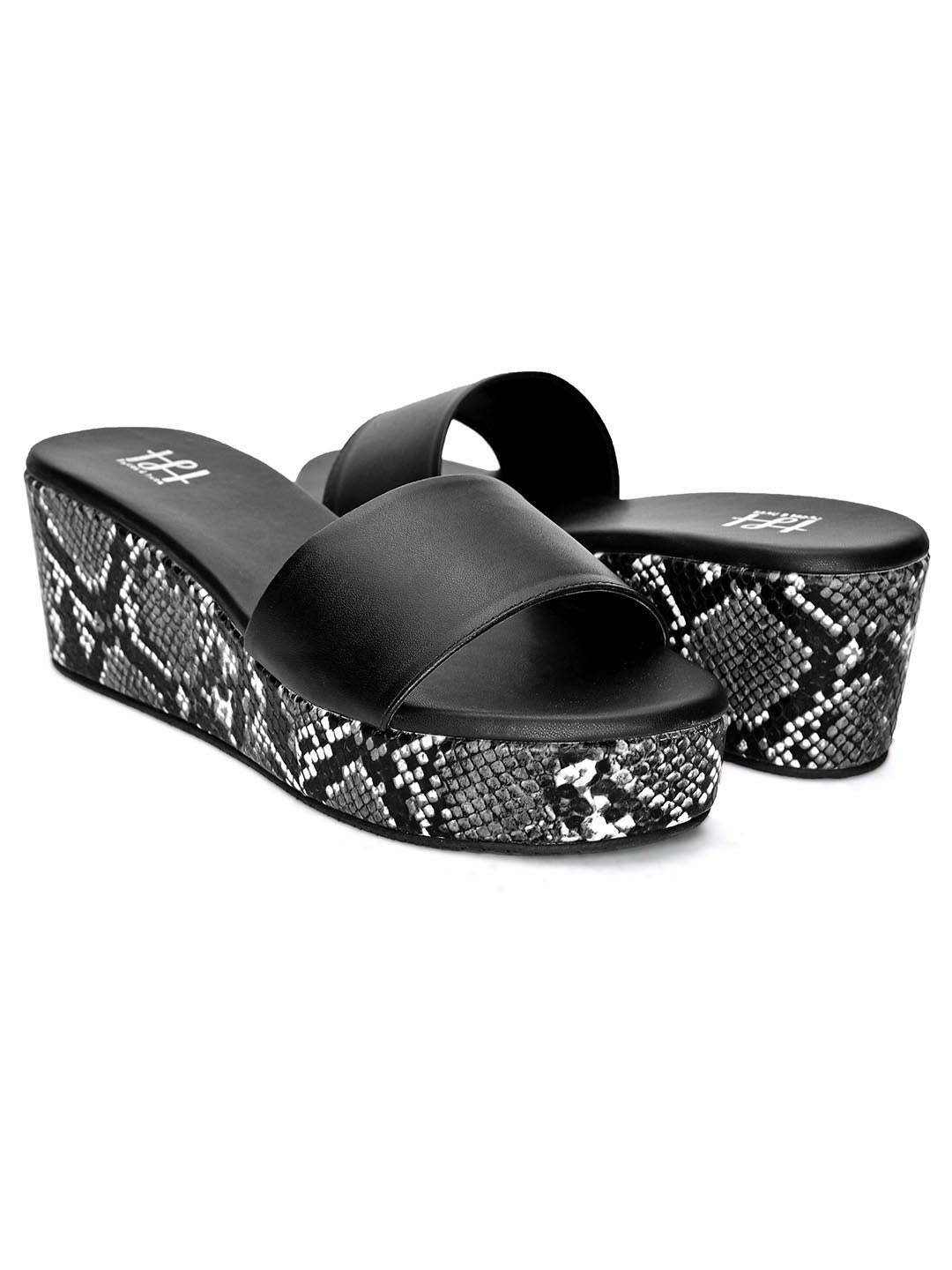 Hydes N Hues Black Wedge Heels