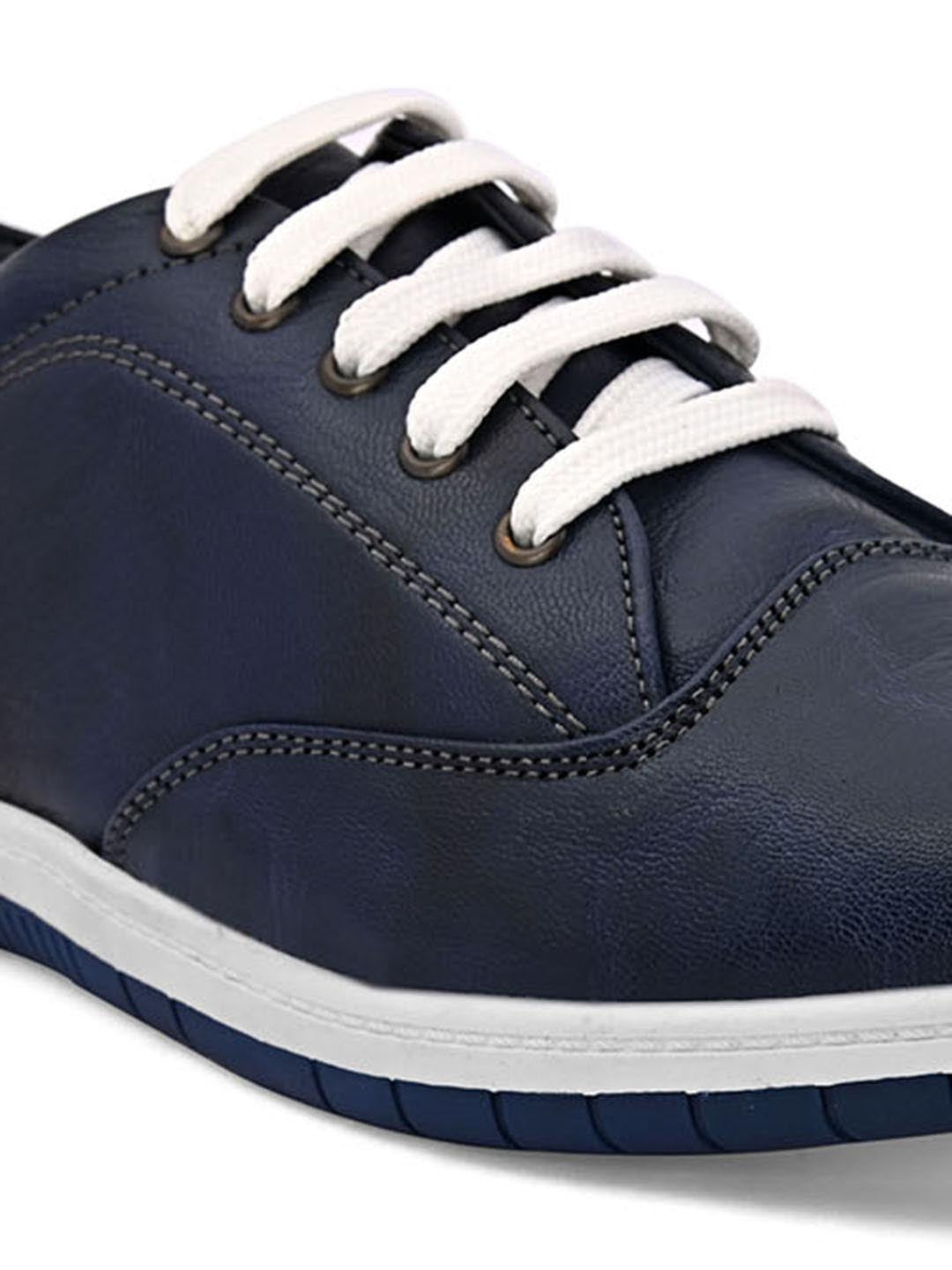 Hydes N Hues Men Blue Leather Sneakers