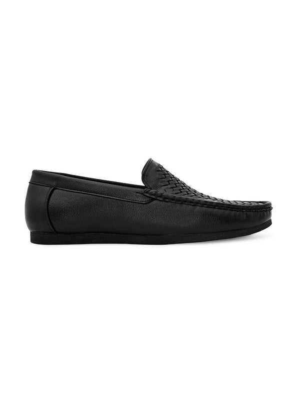 Hydes N Hues Men Black Woven Design Loafers