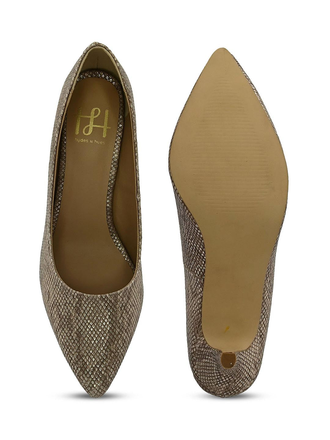 Hydes N Hues Gold-Toned Pumps