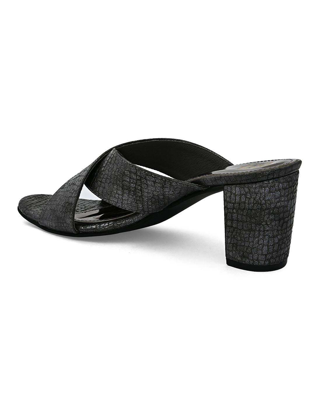 Hydes N Hues Black Textured Block Heels
