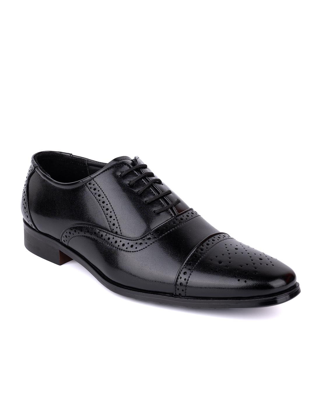 Hydes N Hues Men Black Textured Formal Oxfords